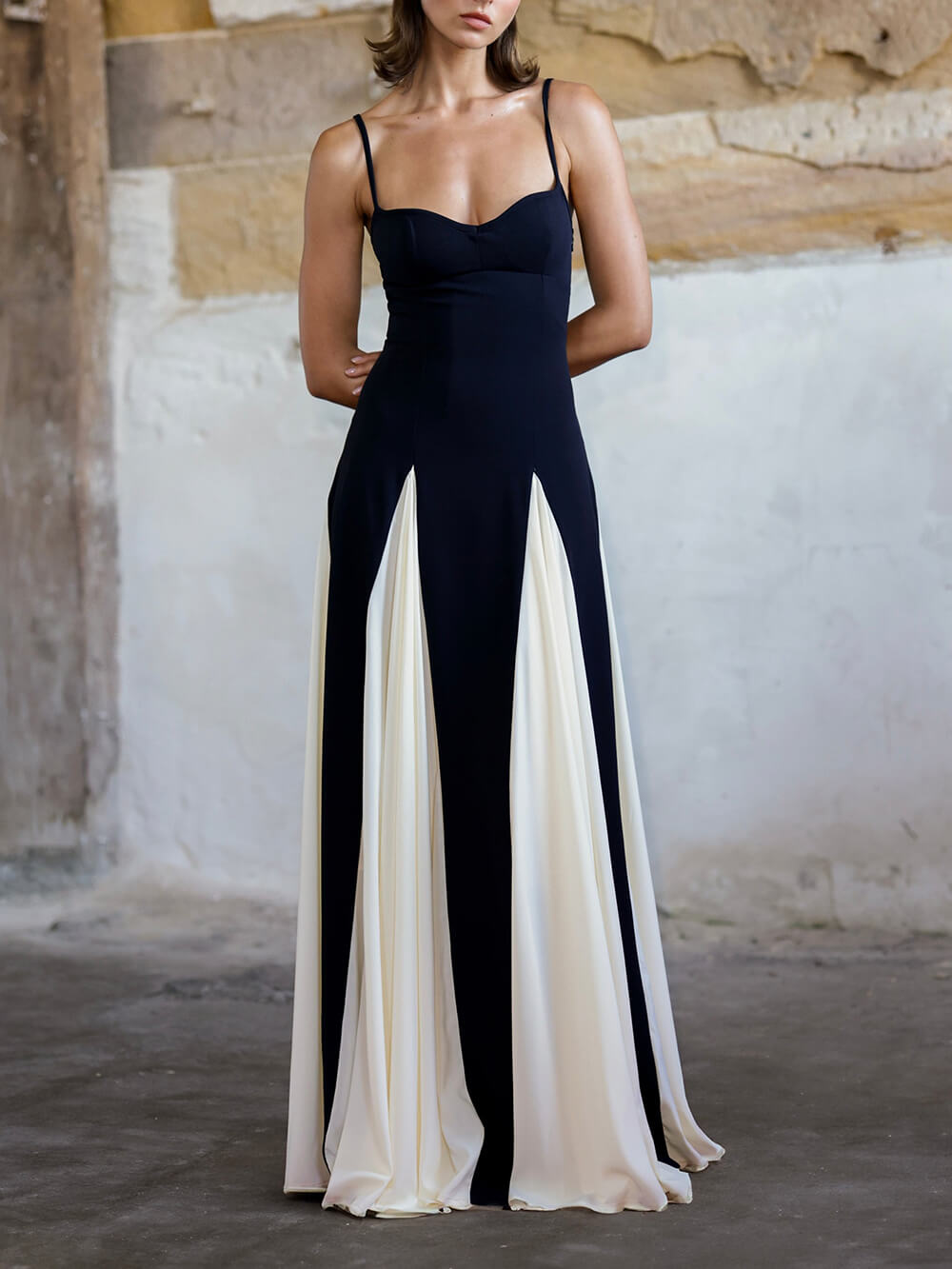 SARITA | NEGRO