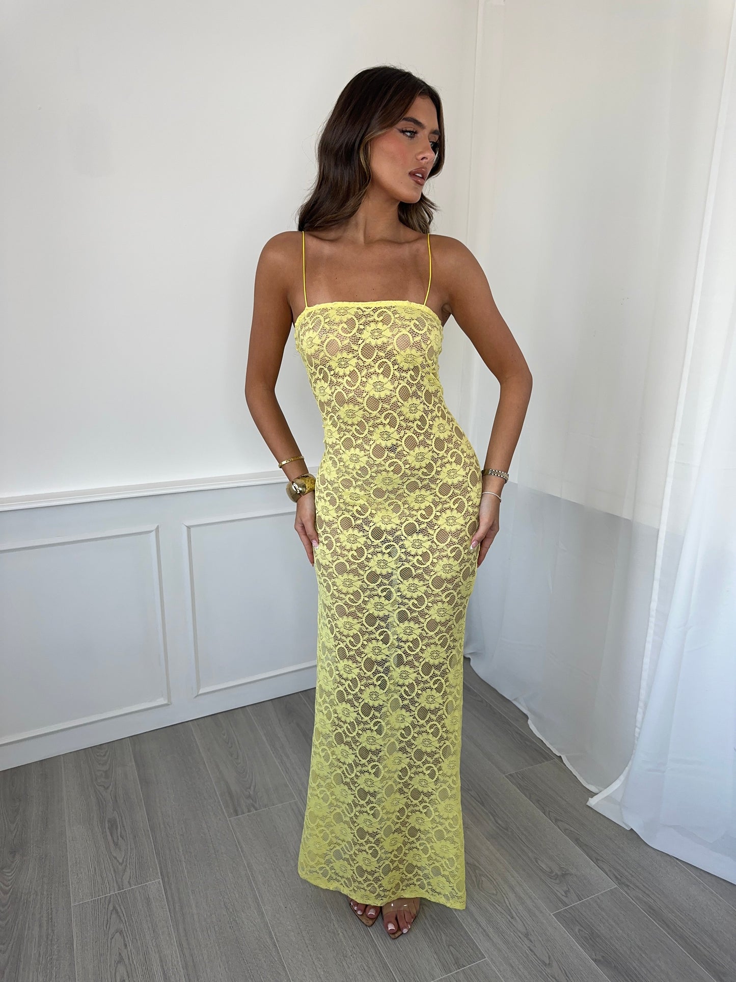 AMALIA | AMARILLO