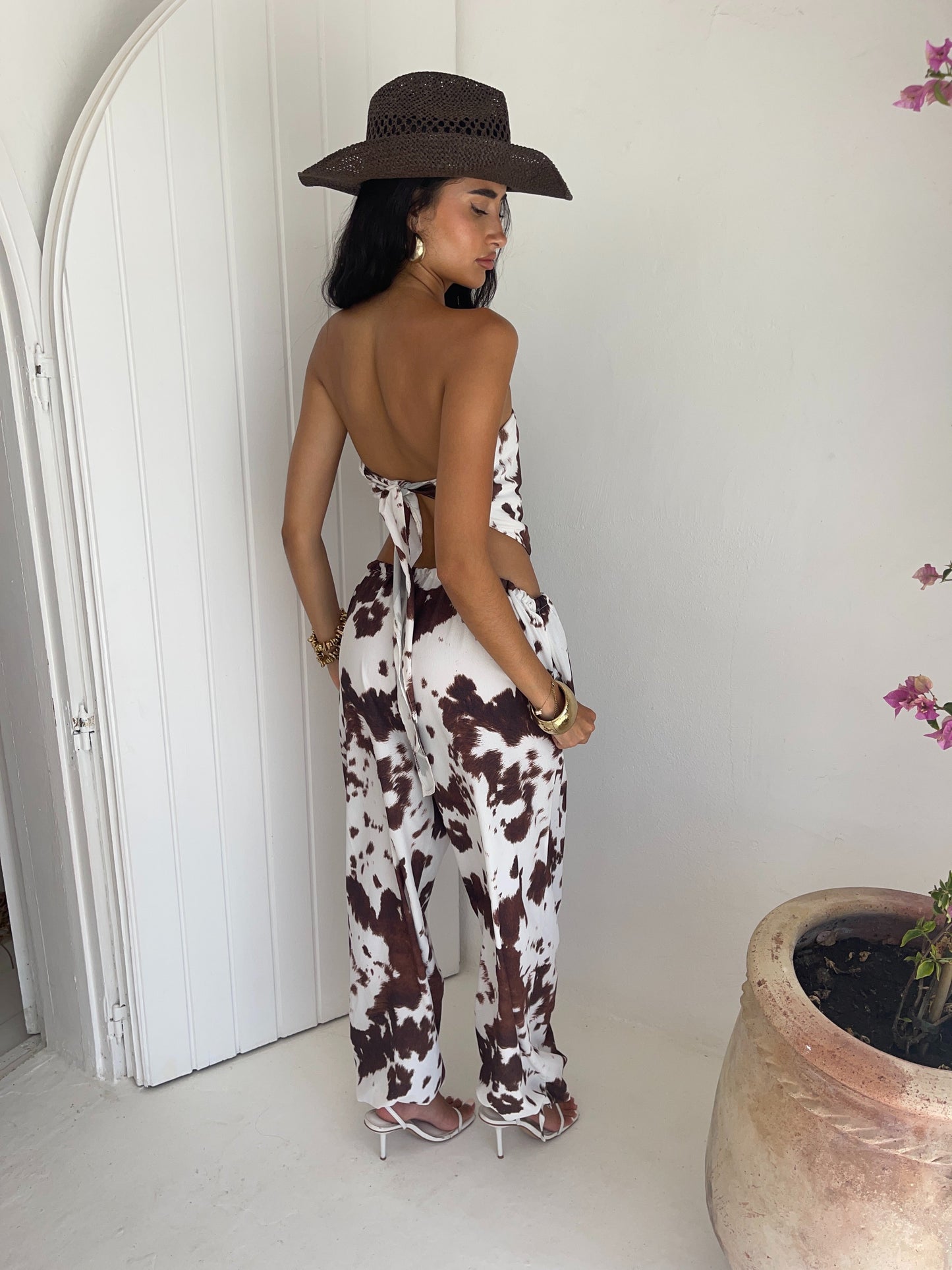LAU CLAURE