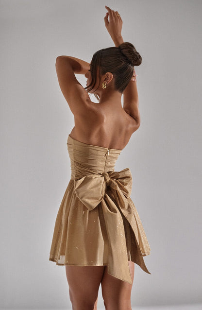 KATERINA | NUDE